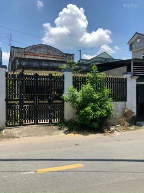 Bán nhà DT 6,4 x 24 m mặt tiền KDBB đường Bà Điểm 5 thông Nguyễn Ảnh Thủ ra Phan Văn Hớn