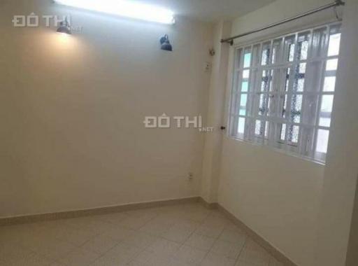 Nhà ngộp Điện Biên Phủ, xe hơi quay đầu, 70m2, 3 tầng, chỉ với 13,2 tỷ