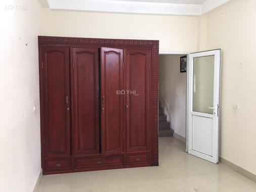 Bán nhà Thạch Bàn, 35m2, MT = hậu 3,5m, 5 tầng, 3PN