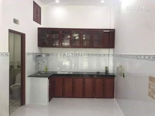 Bán hộ gấp cho dì nhà cấp 4, 65m2, đường Lũy Bán Bích, chỉ TT 1.8 tỷ