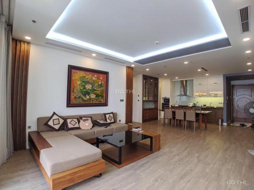Cho thuê các căn hộ chung cư Vinhomes Nguyễn Chí Thanh, view đẹp, giá tốt, đã đầy đủ nội thất