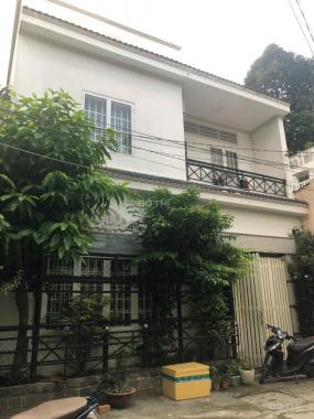 Cần bán nhà đẹp tại đường Nguyễn Tuyển, Bình Trưng Tây, Quận 2, giá tốt