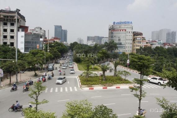 Bán nhà mặt phố Nguyễn Văn Huyên 110m2 x 7 tầng mặt tiền 9,5m lô góc 3 mặt thoáng. Giá 43 tỷ