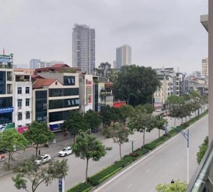 Mặt phố Nguyễn Văn Huyên Cầu Giấy lô góc 3 thoáng 122m2 8 tầng thang máy MT 9.3m, 41 tỷ 8