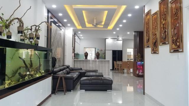 Nhà phố Melosa Garden Khang Điền 5x16m, full nội thất, sổ hồng, bảo vệ an ninh 24/7