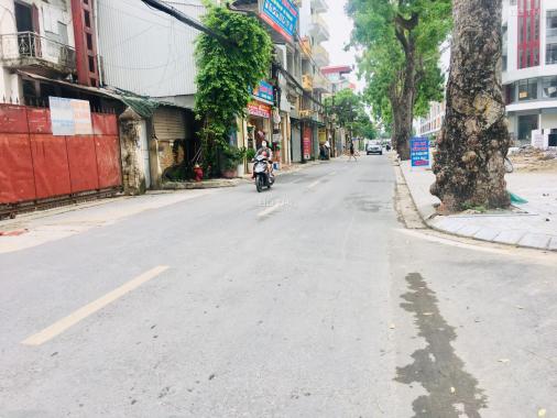 Cần bán kho xưởng 2000m2 mặt đường lớn Đức Giang, Long Biên, Hà Nội