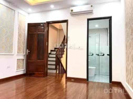 Một căn duy nhất nhà mặt ngõ đường Láng - Pháo Đài Láng, Đống Đa. DT 36m2 x 5 tầng, giá 3.85 tỷ