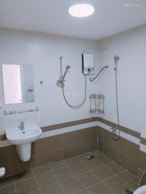 Bán lỗ căn hộ The Park Residence 2PN, 2WC, giá 1.95 tỷ, lầu cao. LH 0938011552