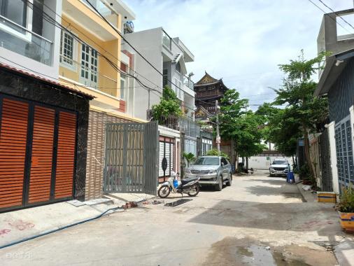 Bán đất An Phú Đông Q12 đường Võ Thị Thừa, gần Gò Vấp 3km, gần Thủ Đức 1km, đường 8m, dân trí cao