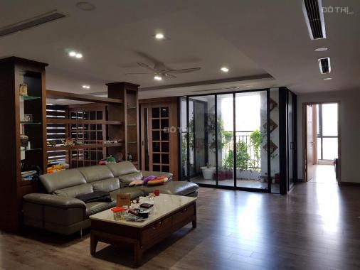 Cần bán căn hộ tại E4 Yên Hòa Park View Vũ Phạm Hàm DT 76m2 - 122m2 - 148m2 - 180m2, LH 0396993328