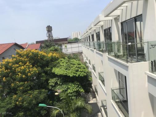 Chính chủ bán liền kề sát đường Nguyễn Trãi, 4 tầng + 1 hầm, 108m2, giá chỉ 11 tỷ, sổ đỏ trao tay