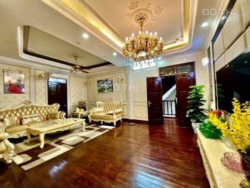 Bán nhà Vạn Bảo, gần phố, ô tô tránh, 90m2, giá 14.8 tỷ. LH Minh 0936419288