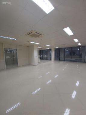 Cho thuê sàn văn phòng tại Vương Thừa Vũ, diện tích 130m2, giá 14 tr/th