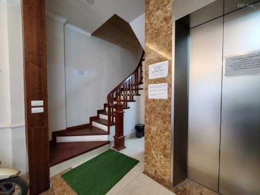 Bán nhà phố Nguyên Hồng vip Đống Đa 6 tầng thang máy ở sướng, kinh doanh đỉnh, giá 12.5 tỷ