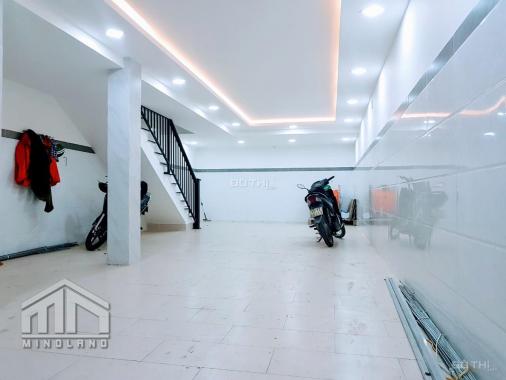 Cho thuê văn phòng rộng 35m2 nằm ở tầng 1 trong KDC Vạn Phúc City QL 13 Thủ Đức