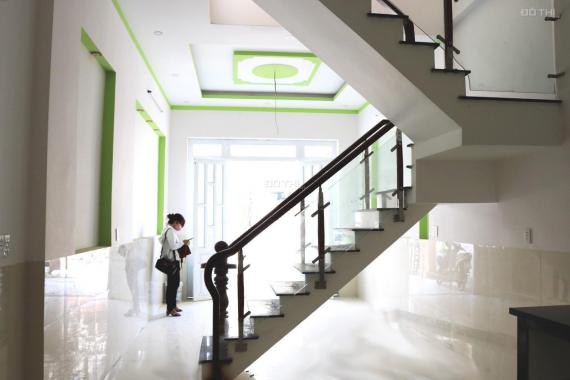 Mơ ước của nhiều người với 900 triệu nhận nhà mới 100%, 1 trệt 2 lầu. Phường Bửu Hòa, Biên Hòa