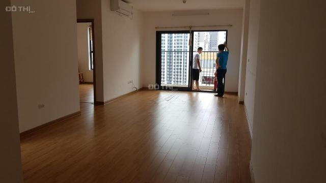 Cho thuê căn hộ 282 Nguyễn Huy Tưởng, 70m, 2 PN làm văn phòng rẻ, giá: 8tr/th - LH: 0932.526. Ẻ