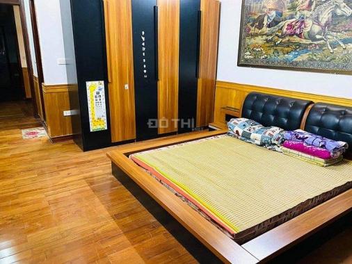 Bán nhà Bồ Đề, Long Biên, 50m2, 5T, giá chỉ 3.15 tỷ