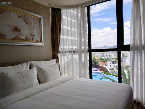 Cần bán căn Vinpearl Nha Trang view rất đẹp, hướng trực diện biển, hồ bơi khách sạn