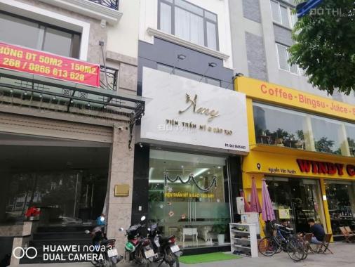 Bán nhà mặt phố Nguyễn Văn Huyên - Cầu Giấy - kinh doanh - vỉa hè 60m2 7T giá 21 tỷ. LH 0978996831