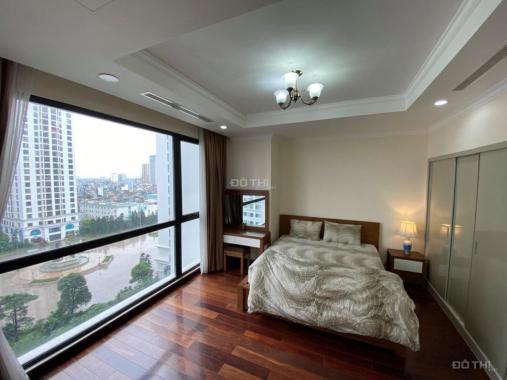 Cho thuê căn hộ cao cấp tại Royal City, 2PN - 100m2, đầy đủ nội thất - Giá cực rẻ