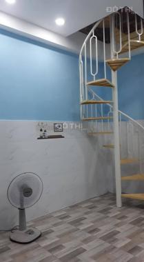 Dì cần bán nhà HXM phố Tây Bùi Viện, DT tổng 116,64m2, 3 tầng 3 WC, 8,5 tỷ. LH: 0334207810