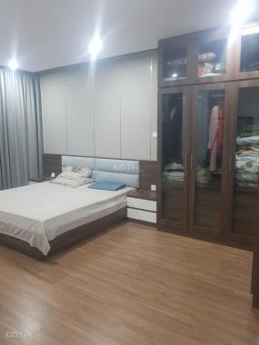 Bán căn góc tòa S1, 3PN + 2WC, 105m2, chung cư Seasons Avenue, 3.2 tỷ full đồ. Lh 0946 165 185