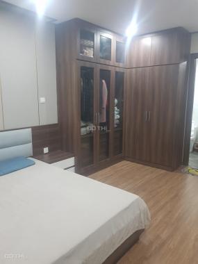 Bán căn góc tòa S1, 3PN + 2WC, 105m2, chung cư Seasons Avenue, 3.2 tỷ full đồ. Lh 0946 165 185