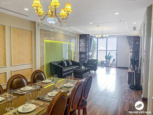 Cho thuê căn hộ chung cư Vinhomes Nguyễn Chí Thanh, 170m2, 3 phòng (nhà mới nhận), LH: 0974429283