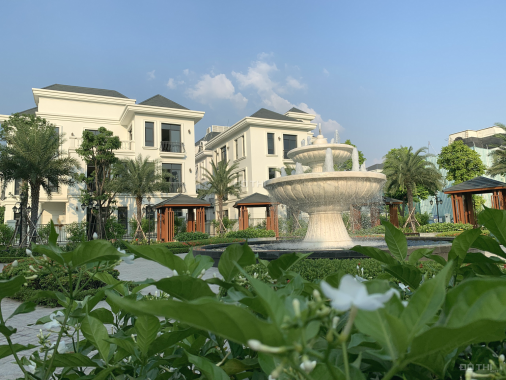 Chính chủ cần bán cắt lỗ gấp BT The Manor Central Park, DT 200m2, vị trí đẹp, giá tốt, 0913754686