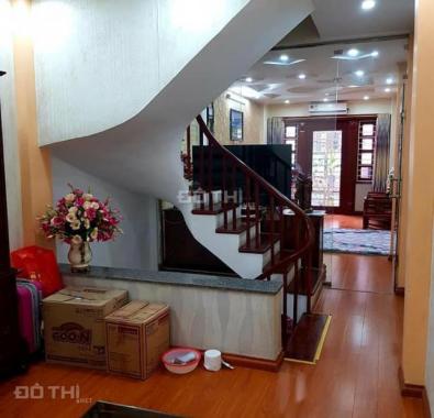 Bán nhà TK đẹp phố Vũ Xuân Thiều, Long Biên 70m2 x 3T, giá 3.3 tỷ (0982292736)