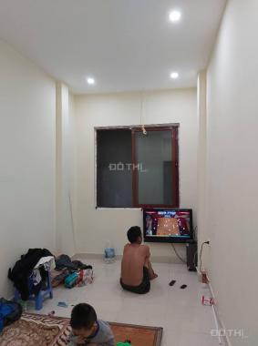 Bán nhà phố Trương Định, DT 22m2, nhà đẹp, ngõ thẳng, giá 1,33 tỷ. Liên hệ 0966456918