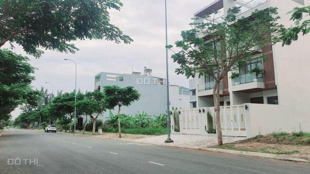 Bán đất lô góc KDC Vạn Hưng Phú - Nhà Bè 212 m2 giá 30 tr/m2, LH 0906 835 638 Phong
