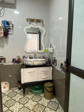 Hoa hậu Bồ Đề, nhà đẹp ngõ thông, hơn 2 tỷ vào việc