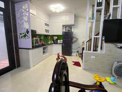 Hoa hậu Bồ Đề, nhà đẹp ngõ thông, hơn 2 tỷ vào việc