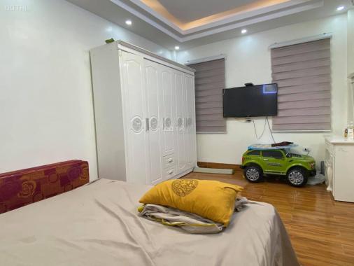 Hoa hậu Bồ Đề, nhà đẹp ngõ thông, hơn 2 tỷ vào việc