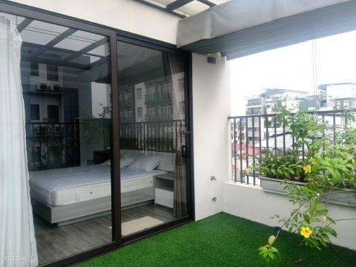 Building mặt phố Trần Quốc Hoàn 102m2, MT 7.7m, 7 tầng thang máy cực đẹp