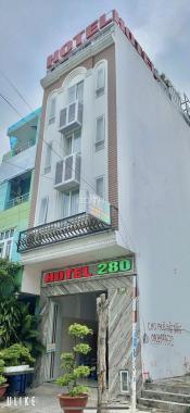 Bán khách sạn mặt tiền Phạm Hữu Lầu Q7 - 5x16m + 5 tầng + 20 phòng + đang có HĐ thuê 60tr/th