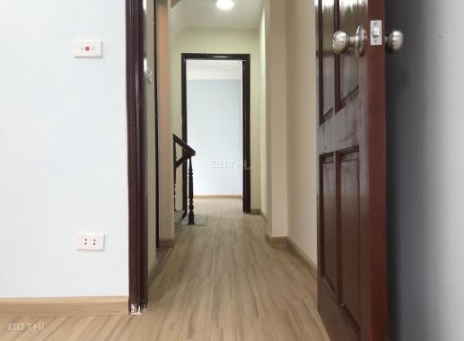 Nhà cực đẹp ngay bến xe Yên Nghĩa, Hà Đông ô tô con đỗ cửa 42m2 4 tầng, 1,27 tỷ duy nhất 1 căn