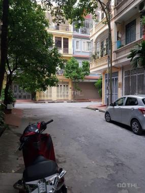 Chính chủ bán nhà 2 mặt thoáng, phân lô gần đường Ngọc Hồi, Thanh Trì, Hà Nội