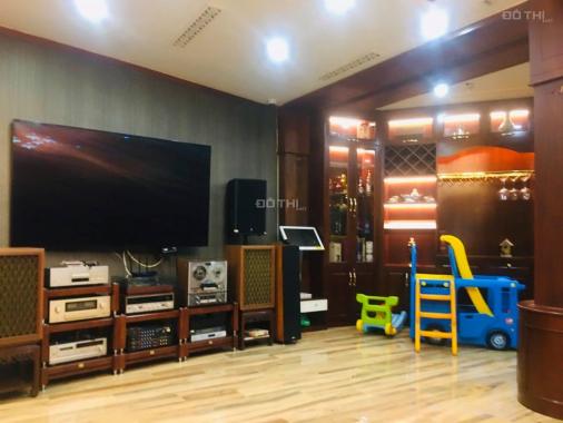 Biệt thự nhà vườn Hoàng Hoa Thám/Ba Đình 128m2 + 4T + MT 5.9m, giá 23,02 tỷ. E Tấn: 0357 629 628