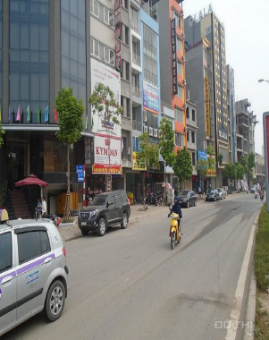 Bán đất mặt phố Nguyễn Hoàng, 90m2 x MT 7m, 22 tỷ