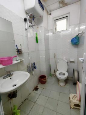 Bán căn hộ 45m2, phố Tam Khương - Chùa Bộc, còn mới, đủ nội thất, giá 1,05 tỷ