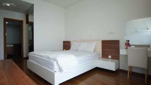 Cần cho thuê căn hộ tại Thảo Điền Pearl gồm 2 phòng ngủ, 2 phòng tắm, có diện tích 105.92m2