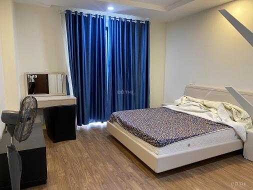 Gia đình cần bán nhanh căn hộ vip 2 phòng ngủ sáng Times City - 97.6m2, giá 3.5 tỷ (Bao Phí)