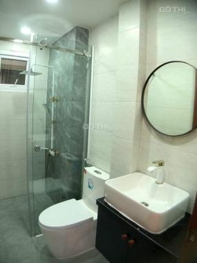 Chính chủ bán gấp nhà mặt tiền 5x16m, 4 lầu, đường Lạc Long Quân, Quận Tân Bình chỉ 22.8 tỷ