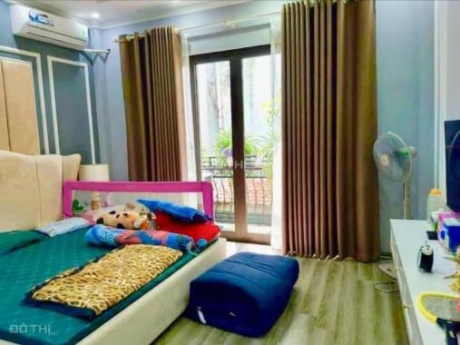 Chỉ hơn 4 tỷ, có ngày biệt thự siêu đẹp, đường Láng. 42m2 lô góc không gian cực thoáng