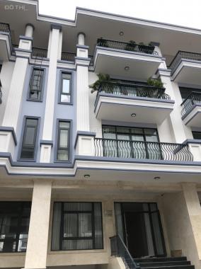 Cho thuê nhà nguyên căn, văn phòng KĐT Vạn Phúc, giá 9tr/tháng, LH 0909600152