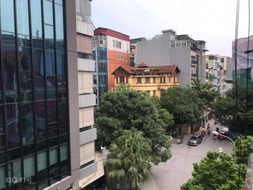 Bán nhà mặt phố ngã tư Hoàng Ngân - Nguyễn Thị Định 6 tầng giá 15,9 tỷ - kinh doanh siêu đỉnh