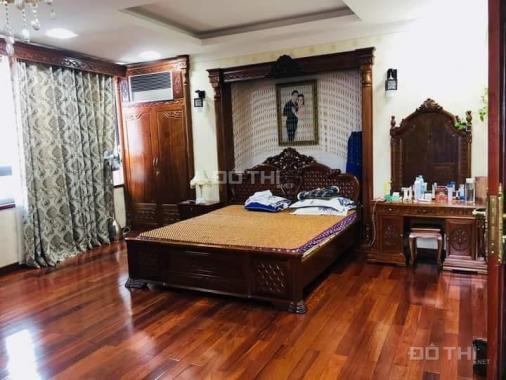 Biệt thự đón tết, cần bán gấp biệt thự mặt hồ Quỳnh Võ Thị Sáu. 65m2, 5 tầng, 12.5 tỷ
